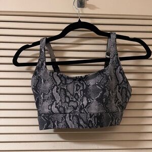 Lorna Jane Snake print grey python sports bra small convertible - pads removed